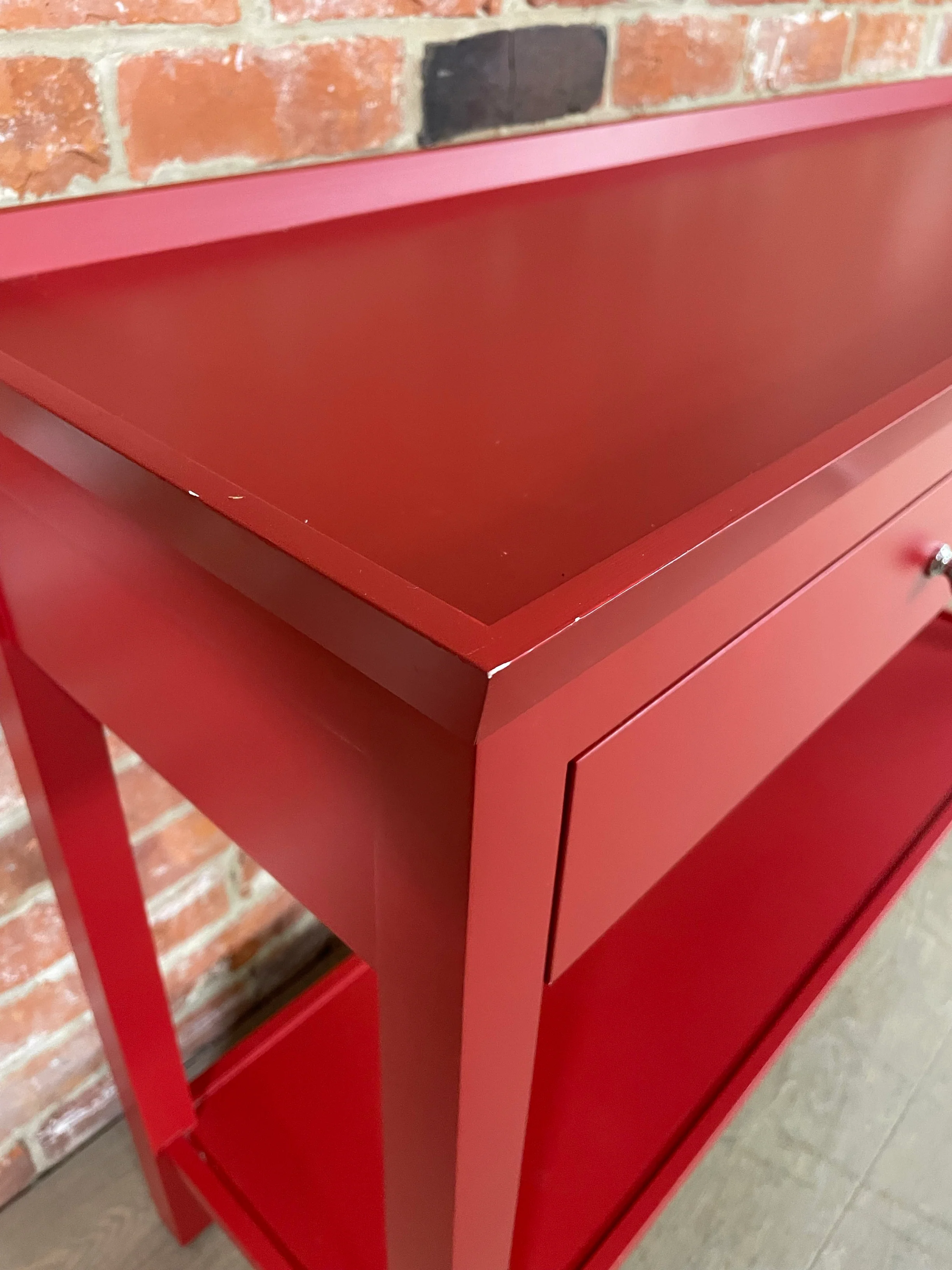 Aldwych 122 Rectangular Console Table - Burnham Red Exterior, Rhubarb Interior - Image 5