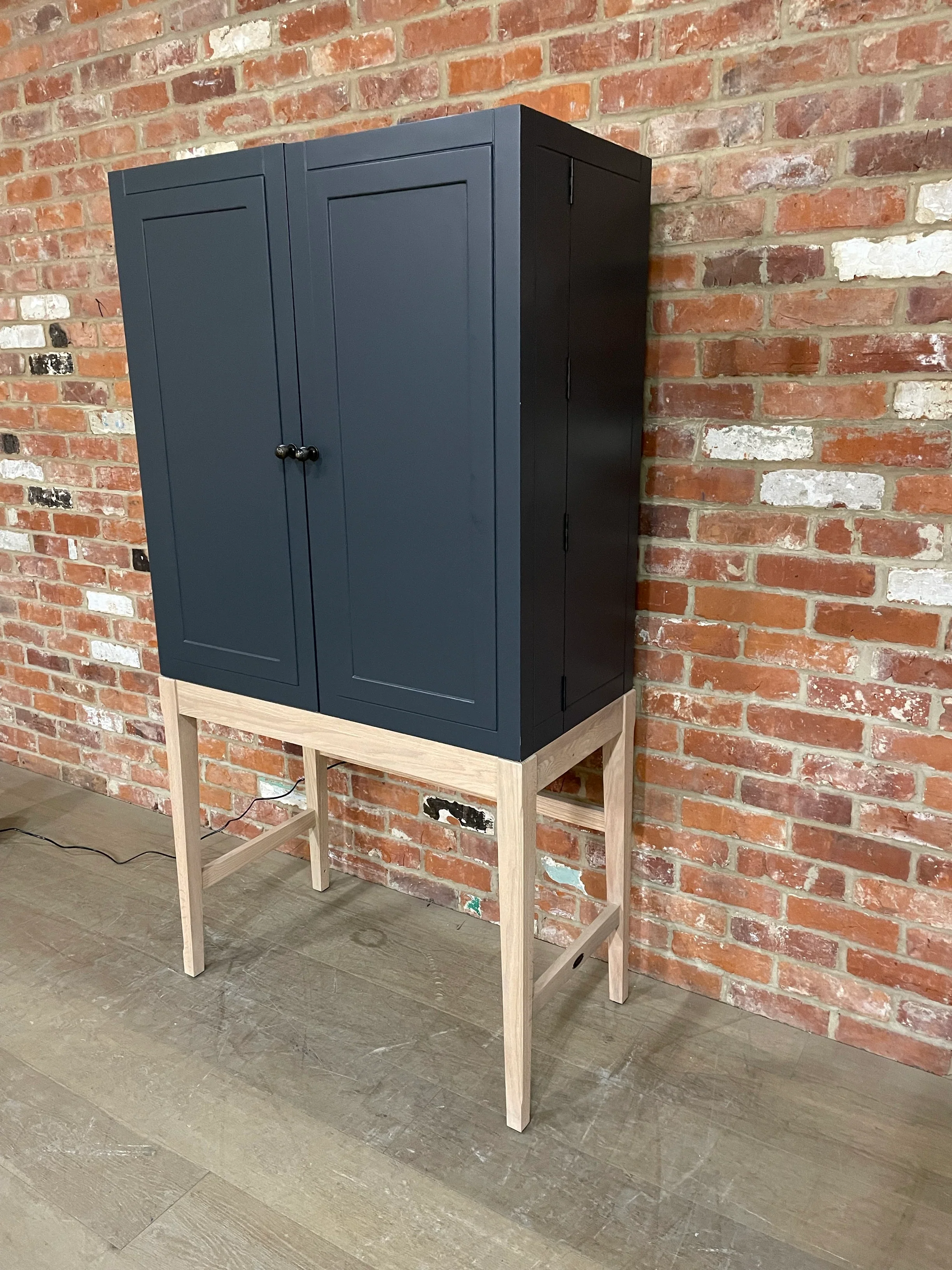 Ardingly Cabinet in Charcoal with Mirror & Lights - Image 3