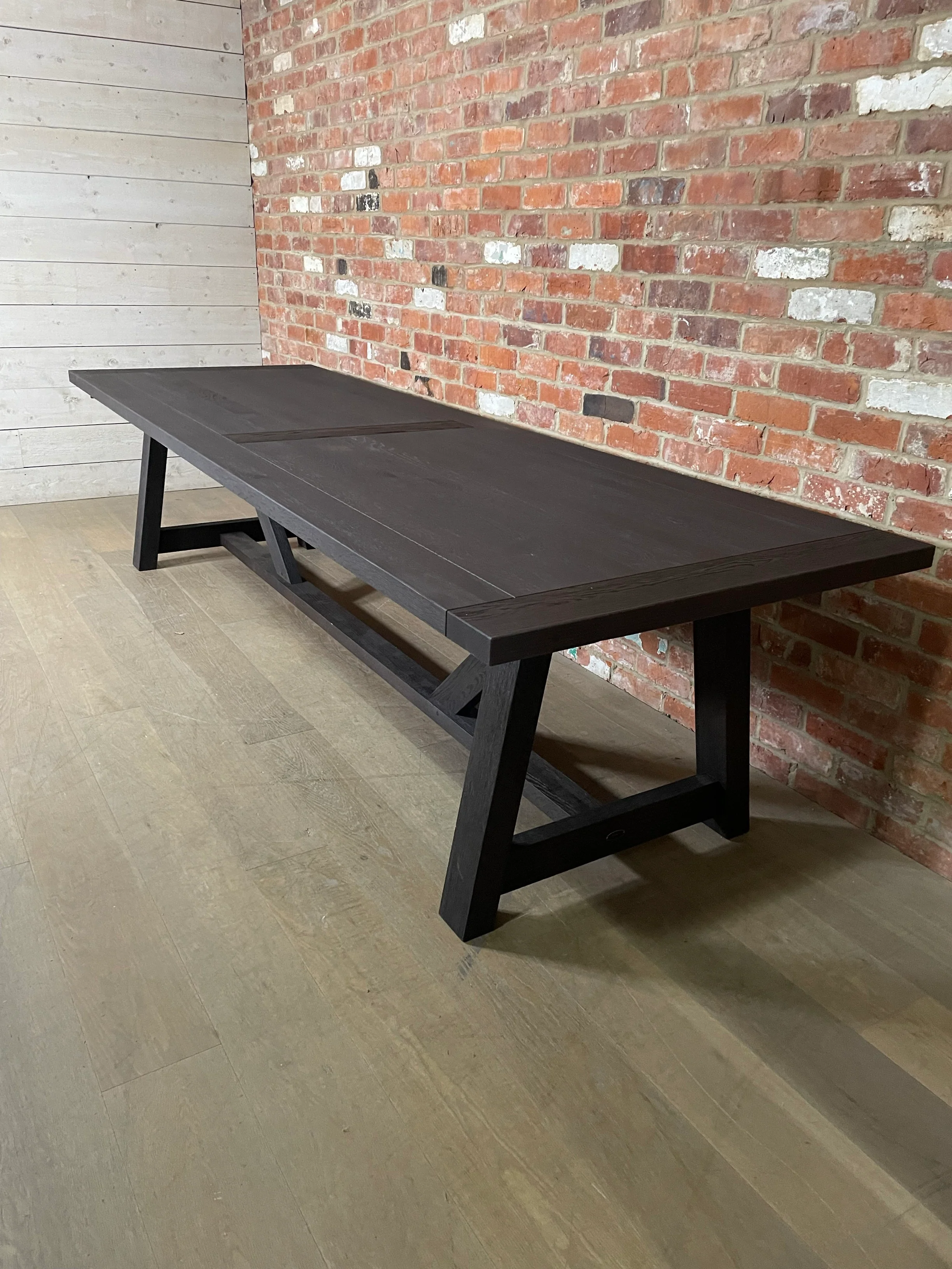 Arundel 10 Seater Dining Table, Darkened Oak - Image 3