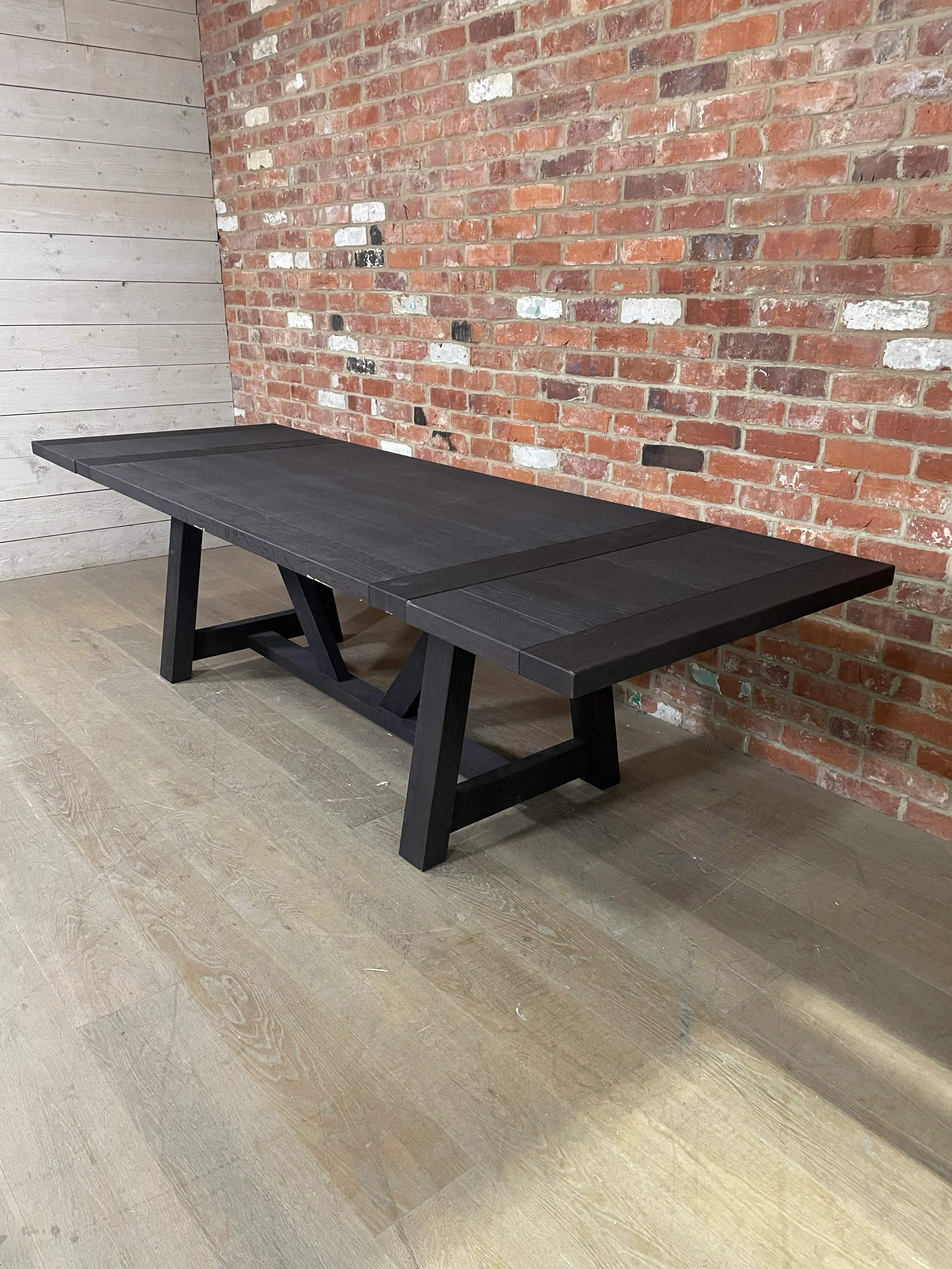 Arundel 6-10 Seater Dining Table, Ebony Oak - Image 3
