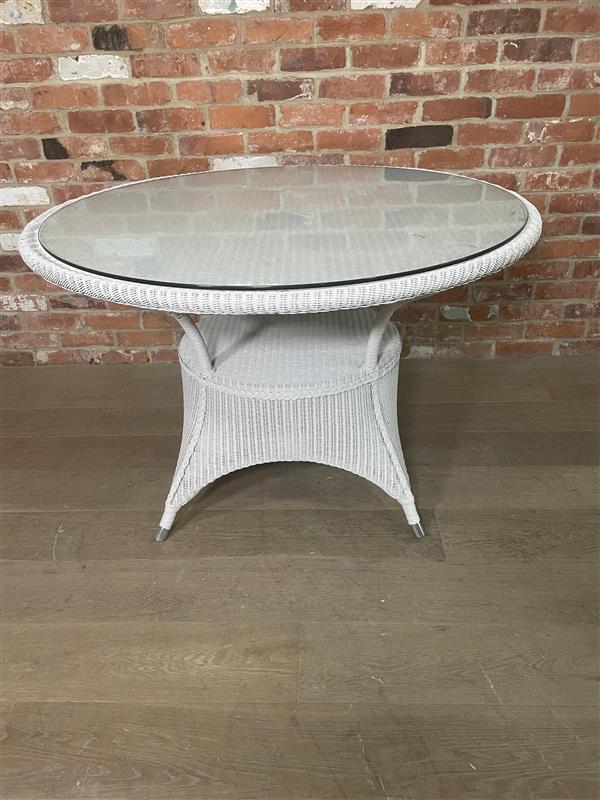 Chatto 4 Seater Table- Lily - Image 4