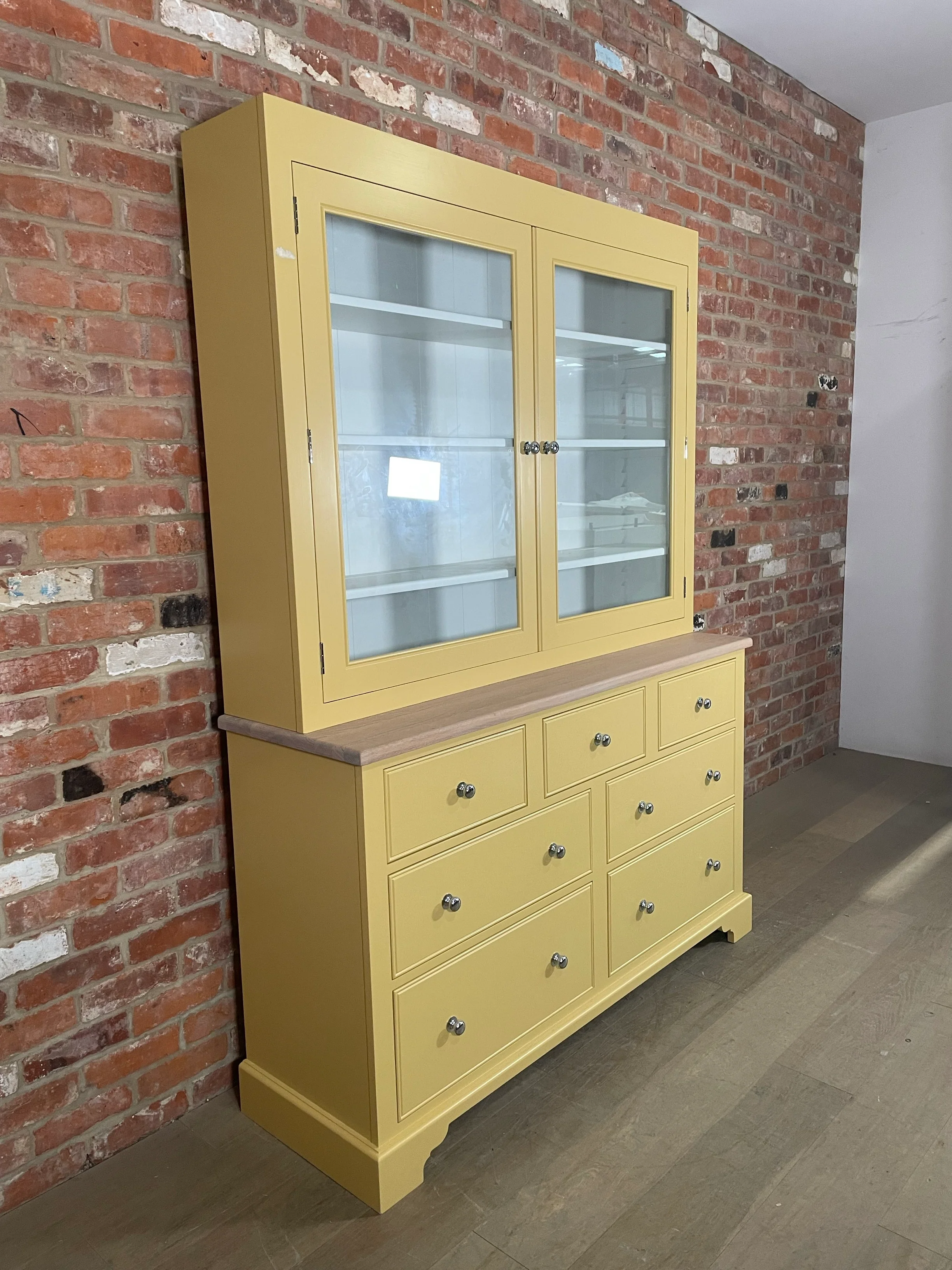 Chichester 5ft Glazed Rack Grand Dresser - Saffron- No Cornice - Image 4