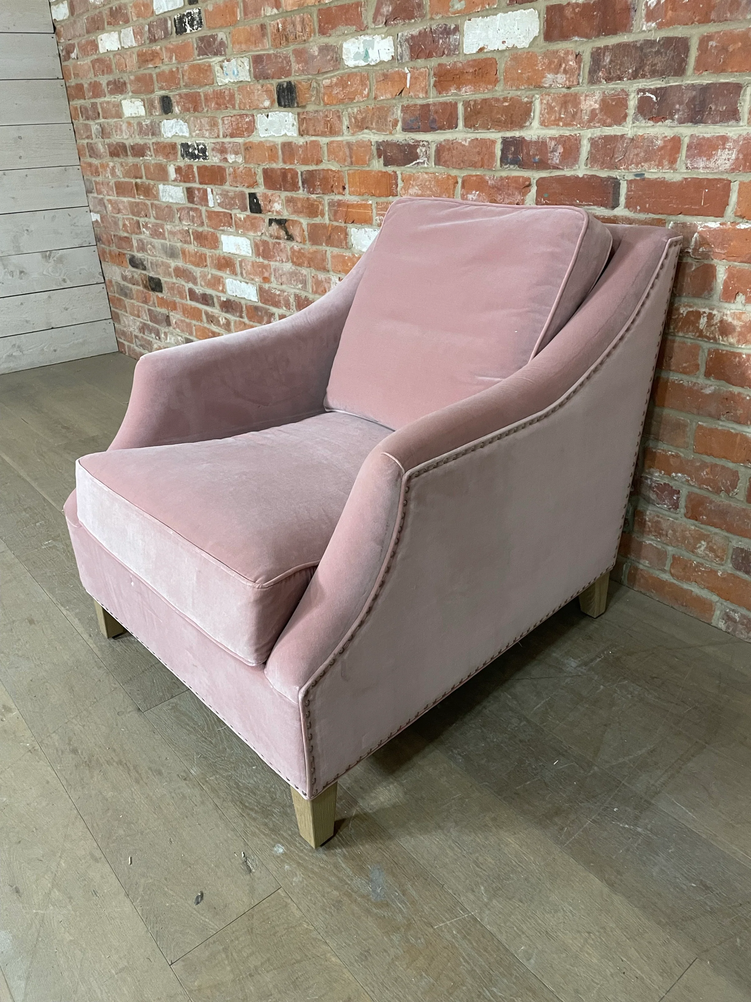 Eva Armchair - Isla Old Rose- Vintage Oak - Image 3