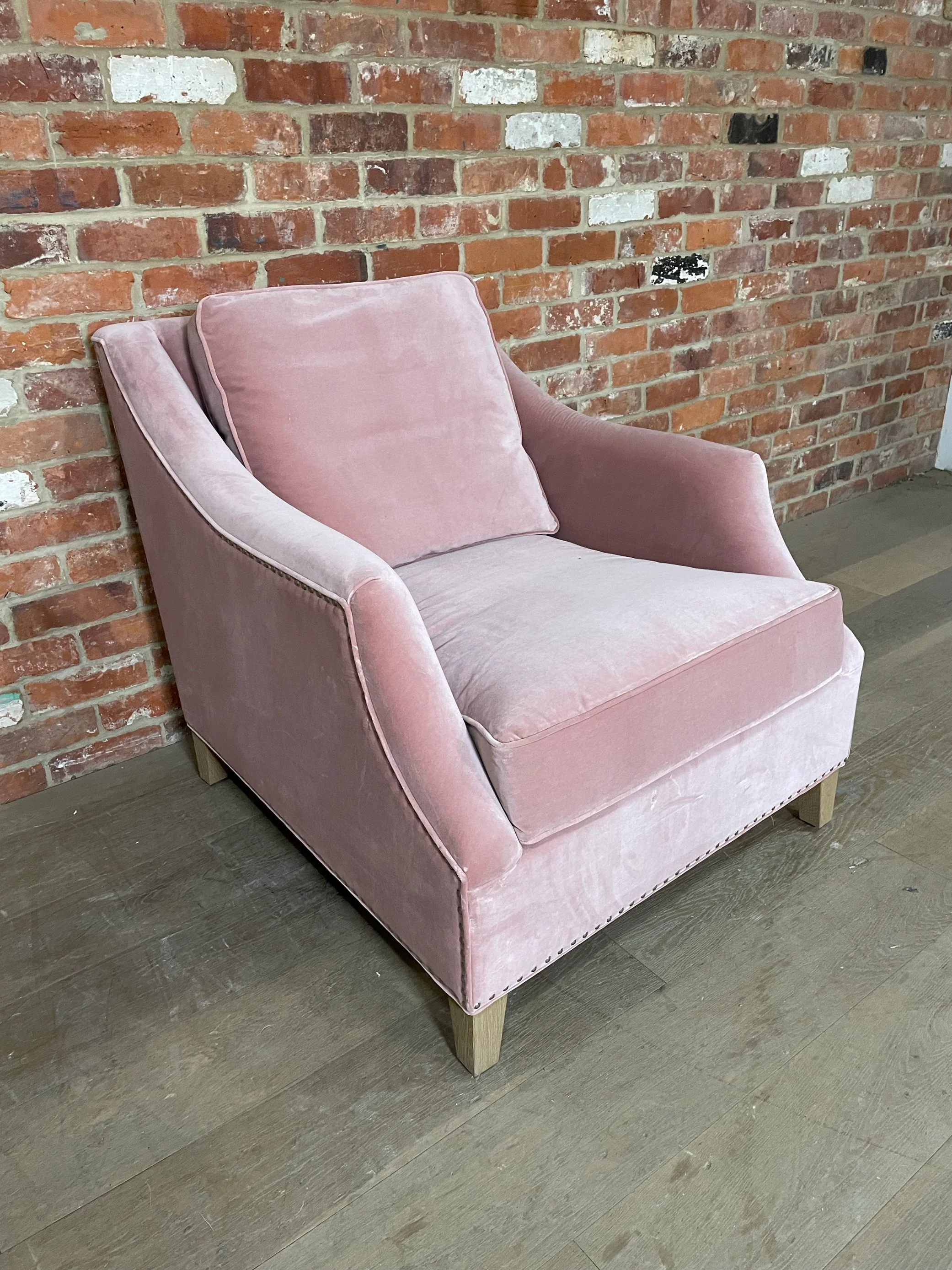 Eva Armchair - Isla Old Rose- Vintage Oak - Image 4