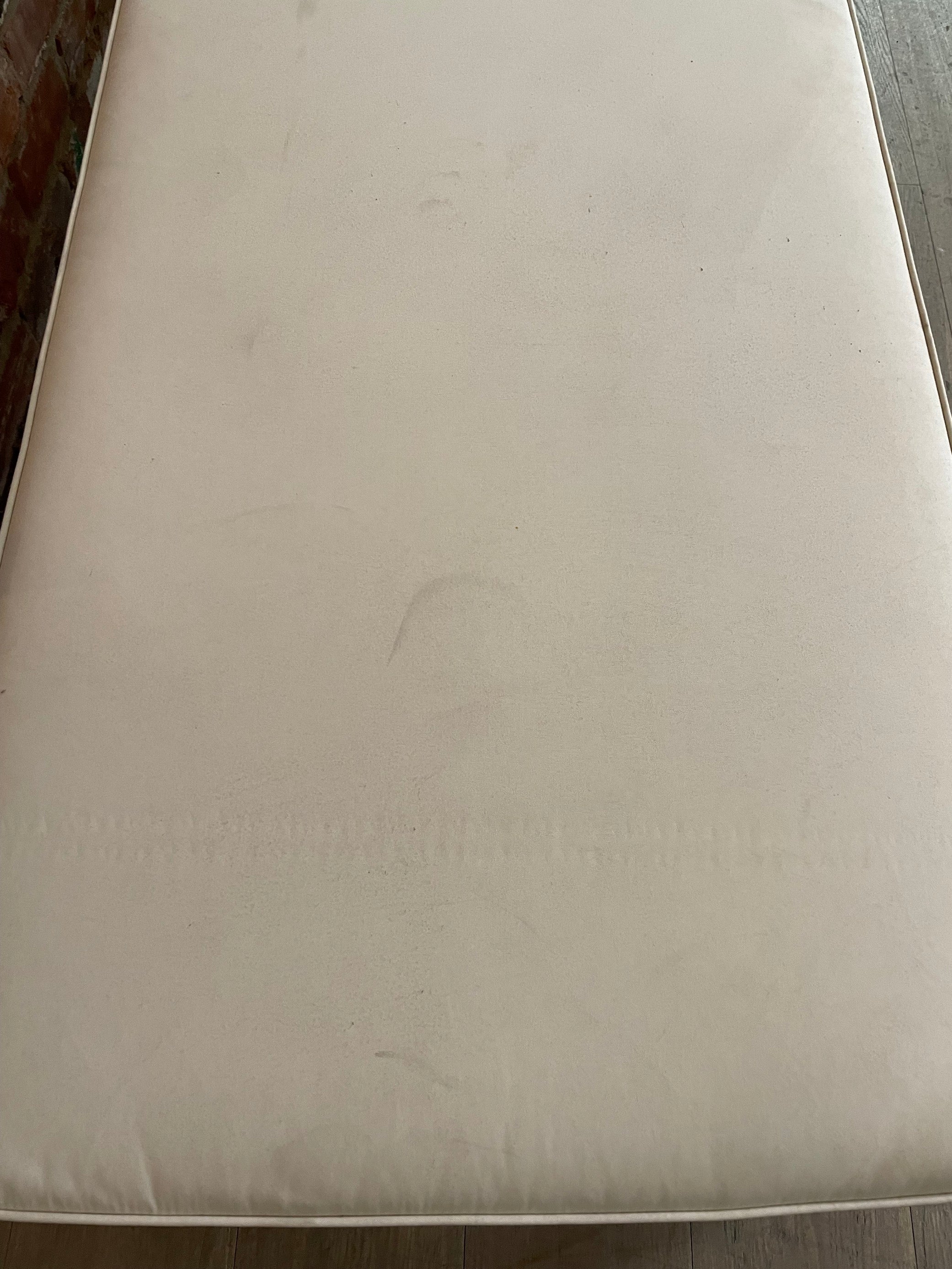 Harmondsworth Sunlounger with Natural Cushion - Image 6