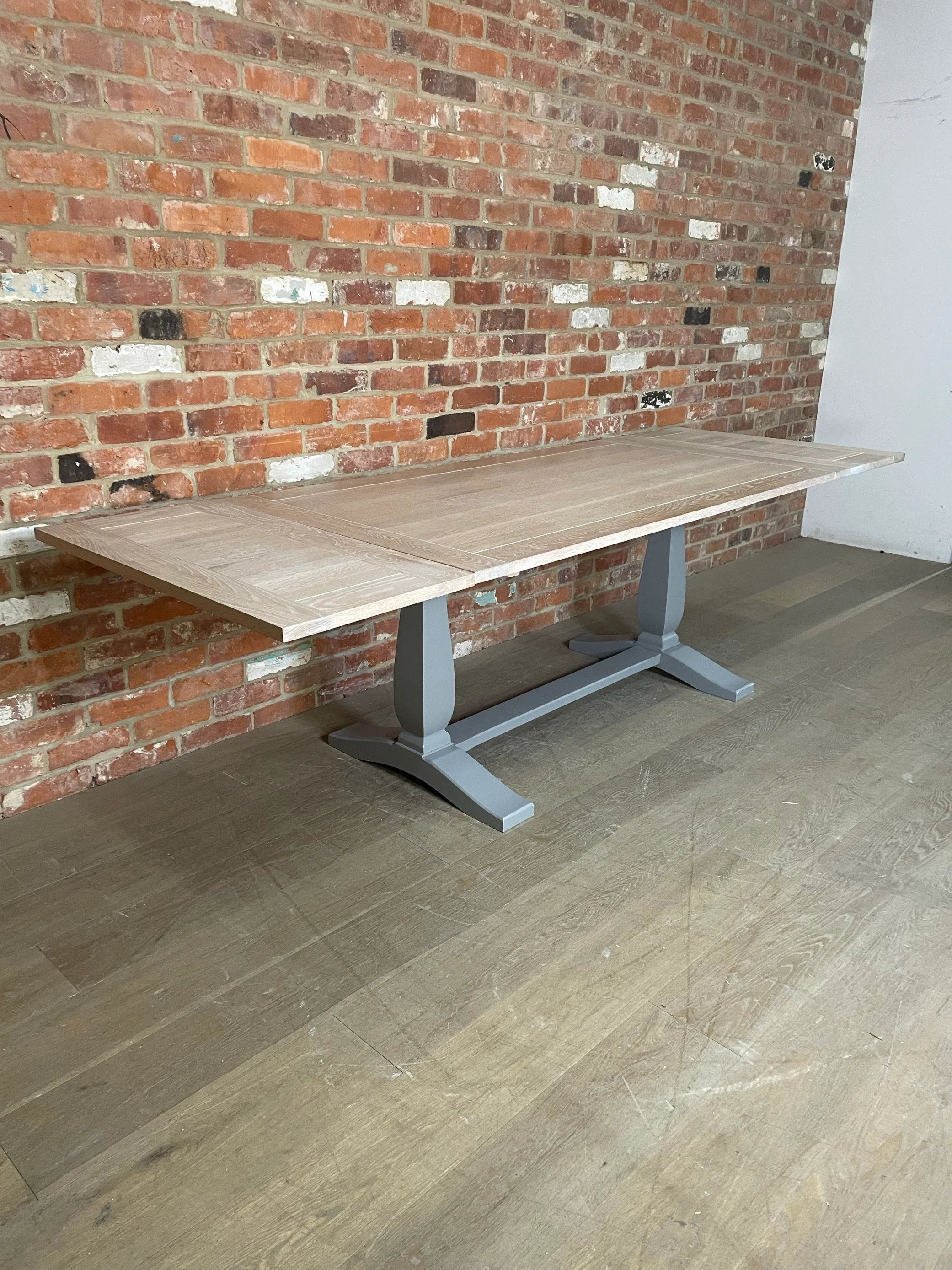 Harrogate 6-10 Seater Dining Table- Fog - Image 4