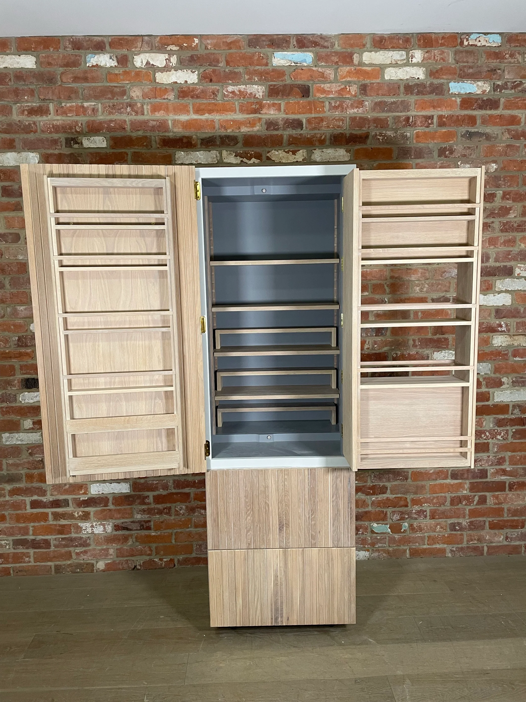 Kitchen SAMPLE - 690 Full Height Larder Cab - Left - chalked oak - Image 3