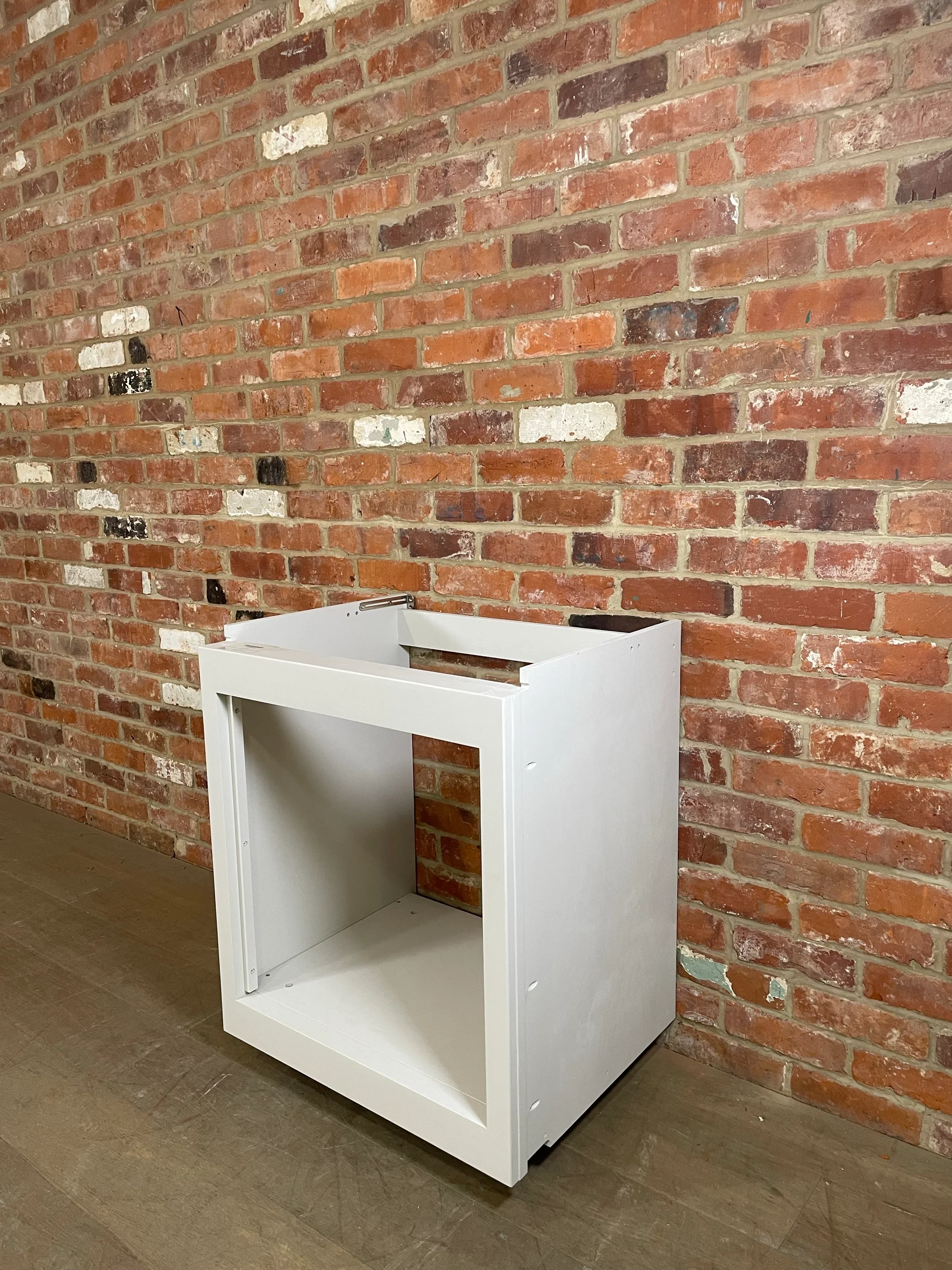 Kitchen SAMPLE - 690 Single Undercounter Oven Base Cabinet - lily - Image 3