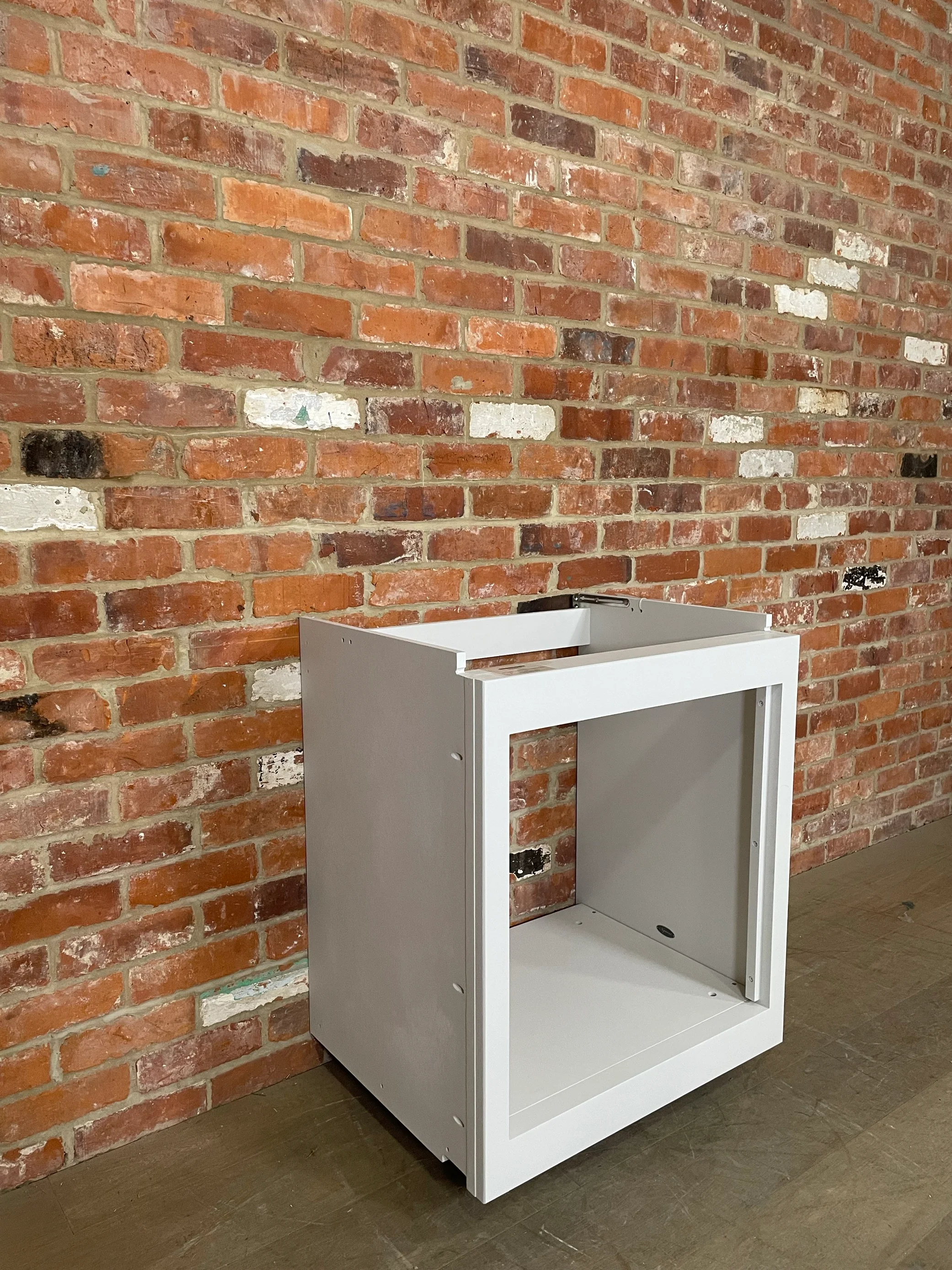 Kitchen SAMPLE - 690 Single Undercounter Oven Base Cabinet - lily - Image 4