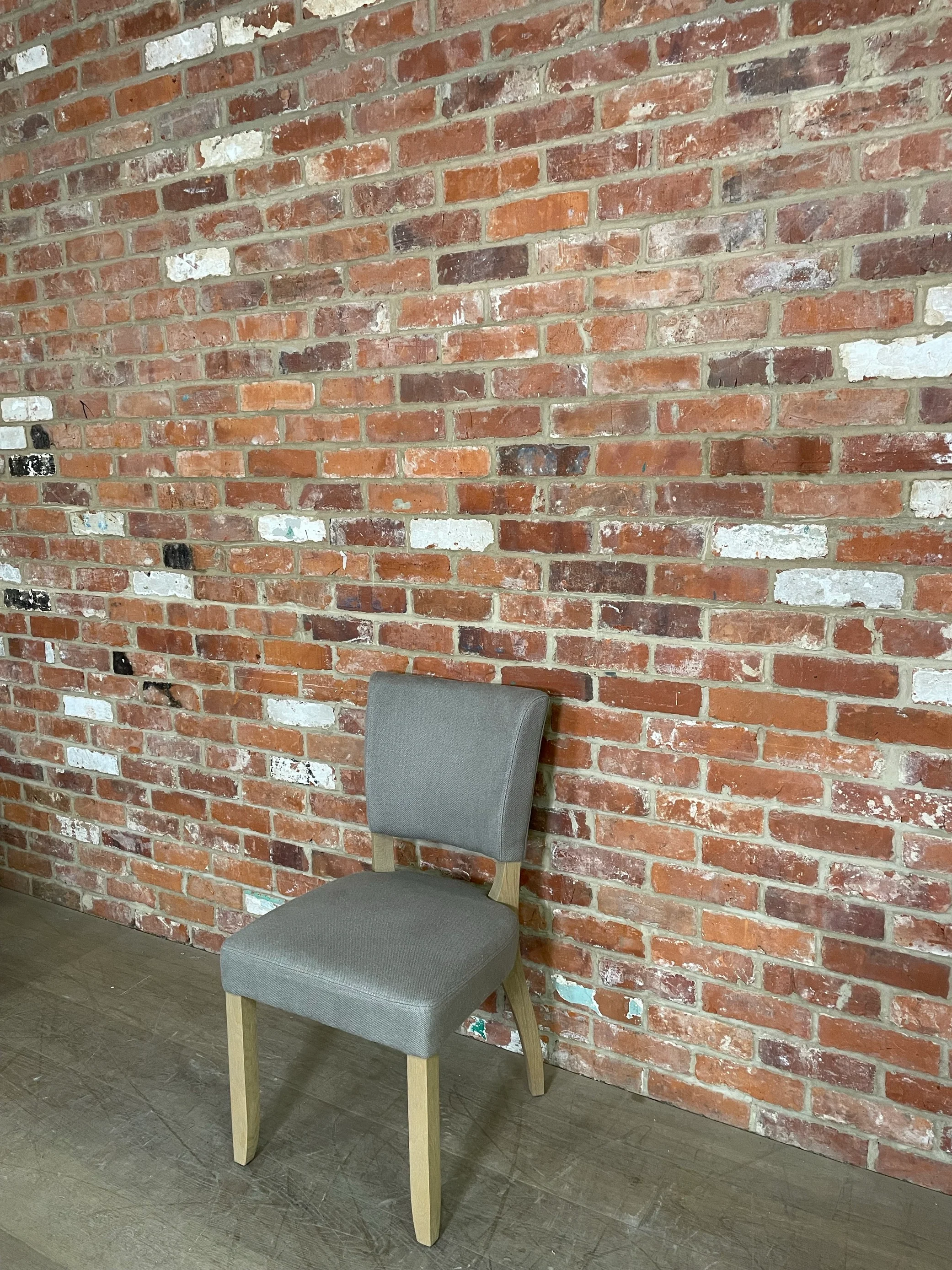 Mowbray Dining Chair - Heavyweight Linen Spelt - Vintage Oak - Image 4