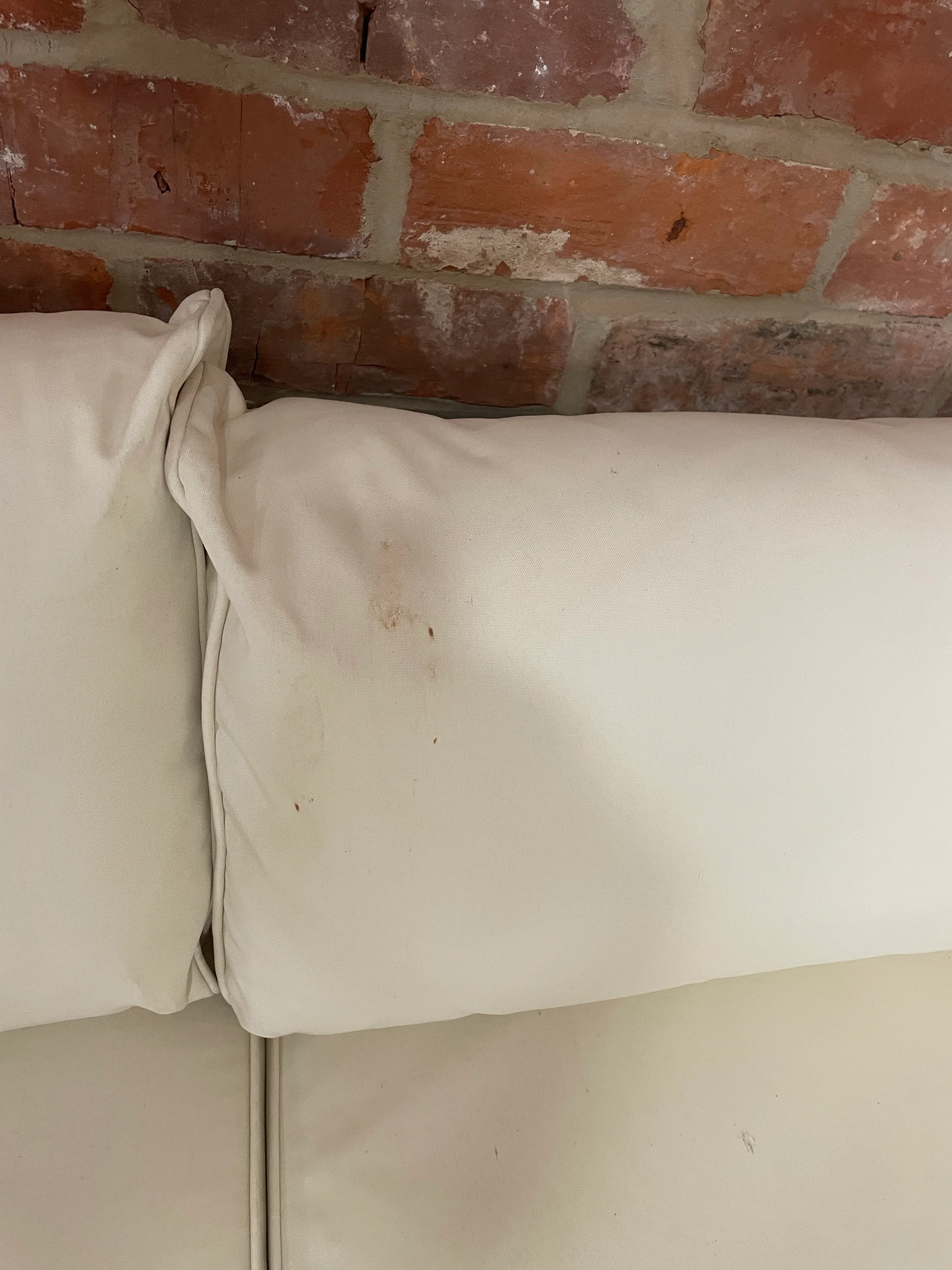 Pembrey Corner Sofa 5 Seater Set with Natural Cushions - Image 8