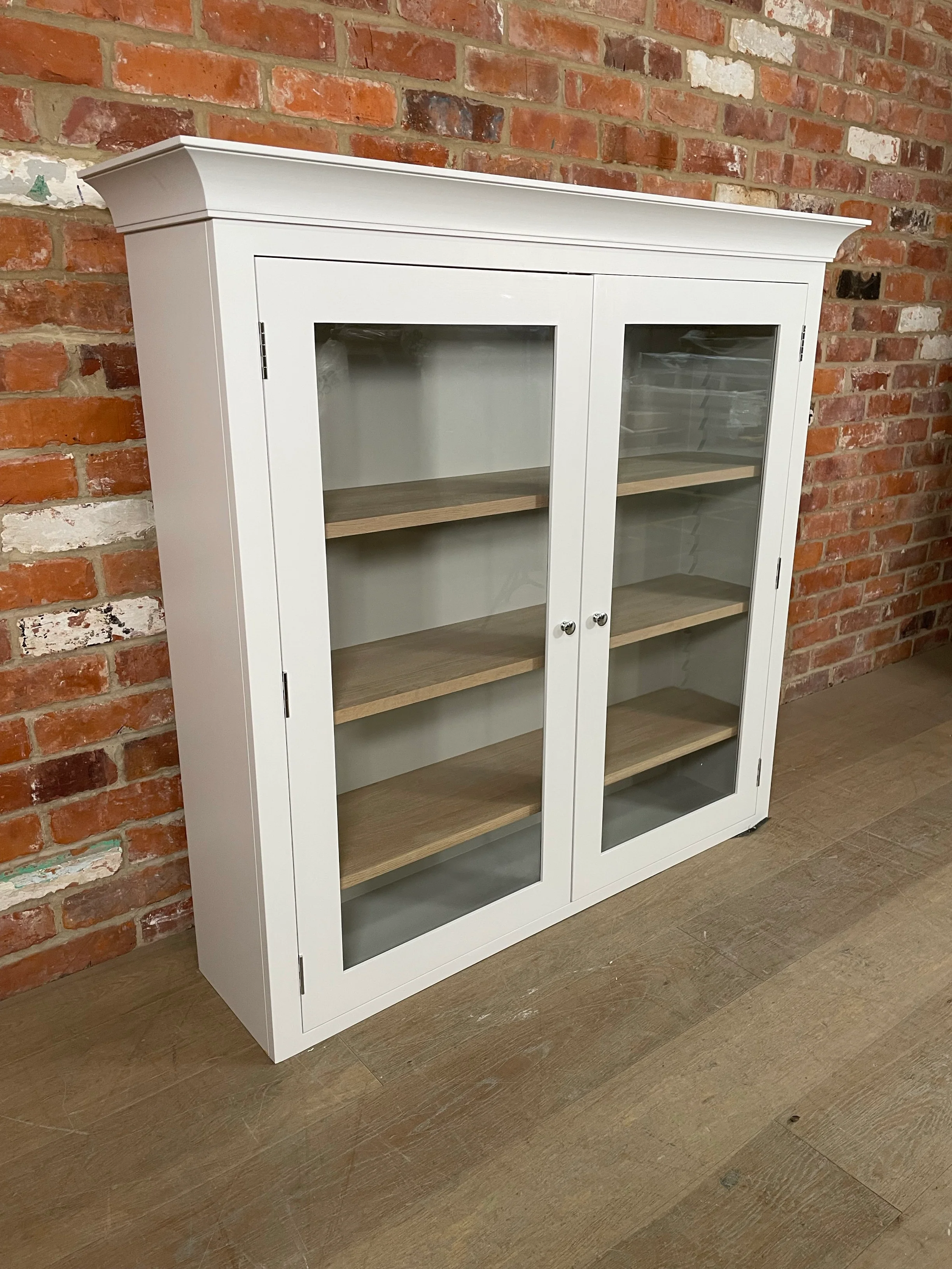 Suffolk 4ft Contemporary Glazed Dresser Top ONLY - Silver Birch - Image 5