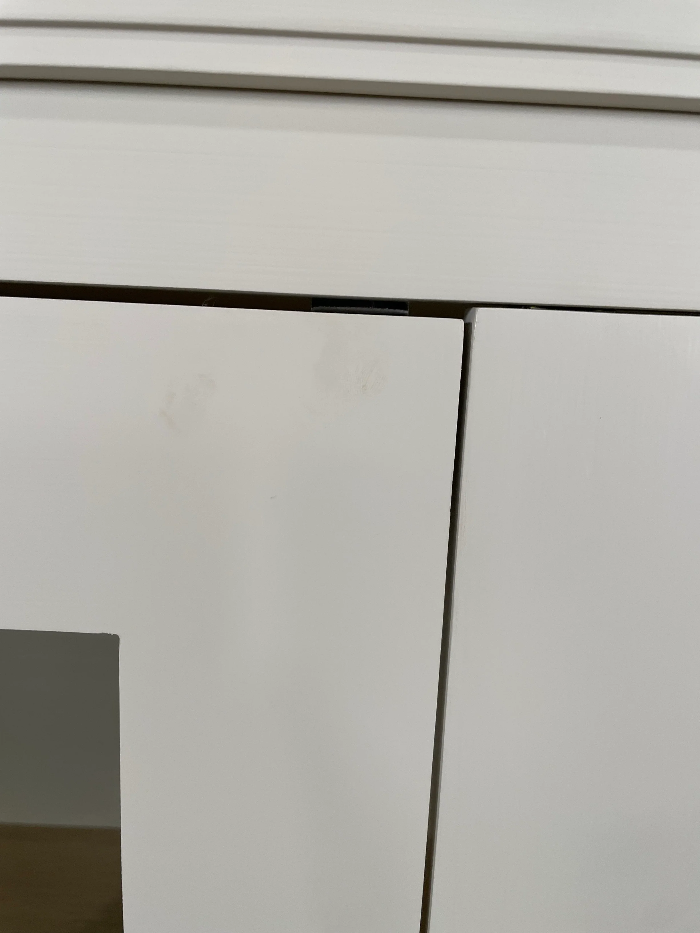 Suffolk 4ft Contemporary Glazed Dresser Top ONLY - Silver Birch - Image 8