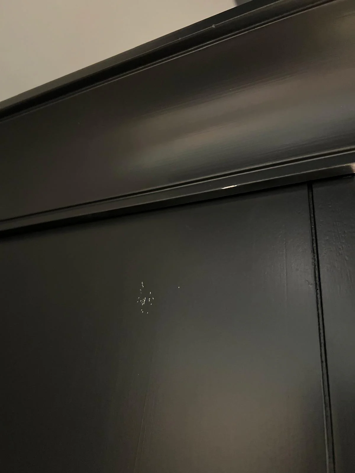 Suffolk 5ft Contemporary Glazed Dresser - Warm Black Exterior & Driftwood Interior- No Lighting - Image 8